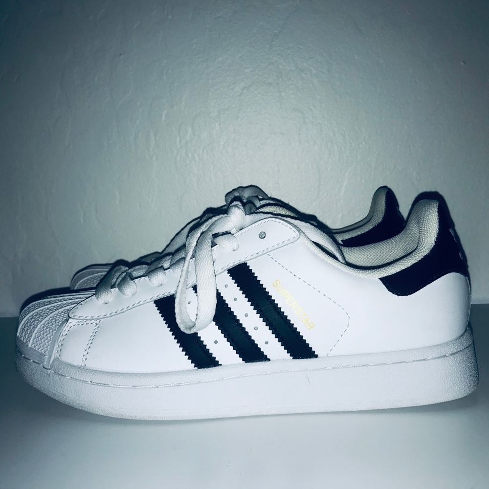 Women’s Adidas Superstars